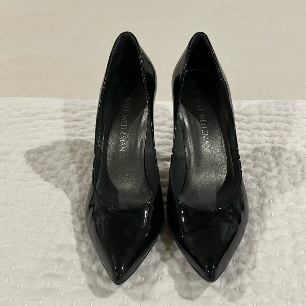Stuart Weitzman patent leather black pumps size 7.5